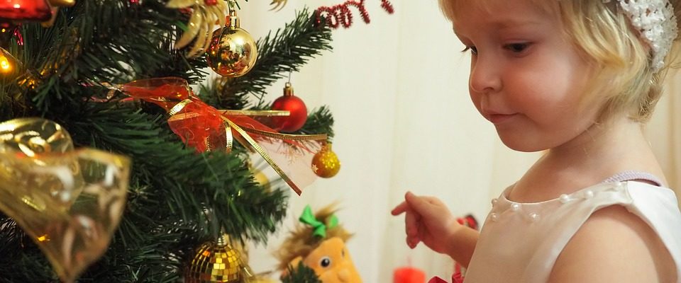 Darujte dětem jiný dárek než elektroniku