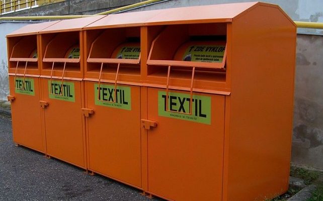 Kontejner na textil
